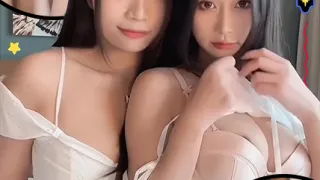美女们住口，朝我来