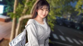 SIRO-5719 喜欢年长男性的早熟女孩。在色情​​电影院被一群大叔包围，感到兴奋不已。水木由衣